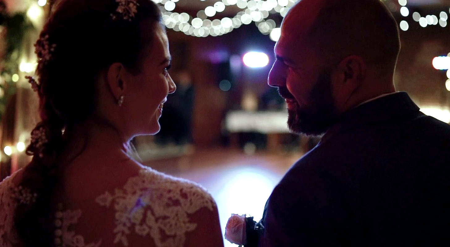L&G esküvője a képkocka a kisfilmükből való amelyet  a WEDDINGFILM.AT készített