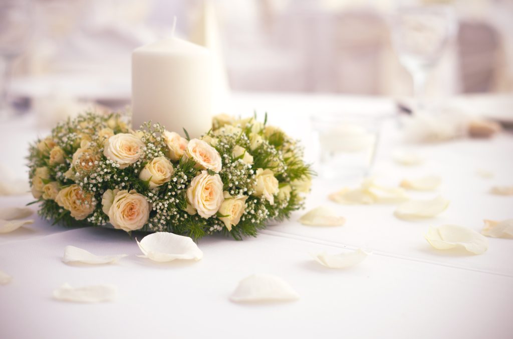 kovacs daniel photography wedding decoration csokor - Meseportré esküvőre | Esküvői program | #ESKÜVŐNRAJZOLÓ